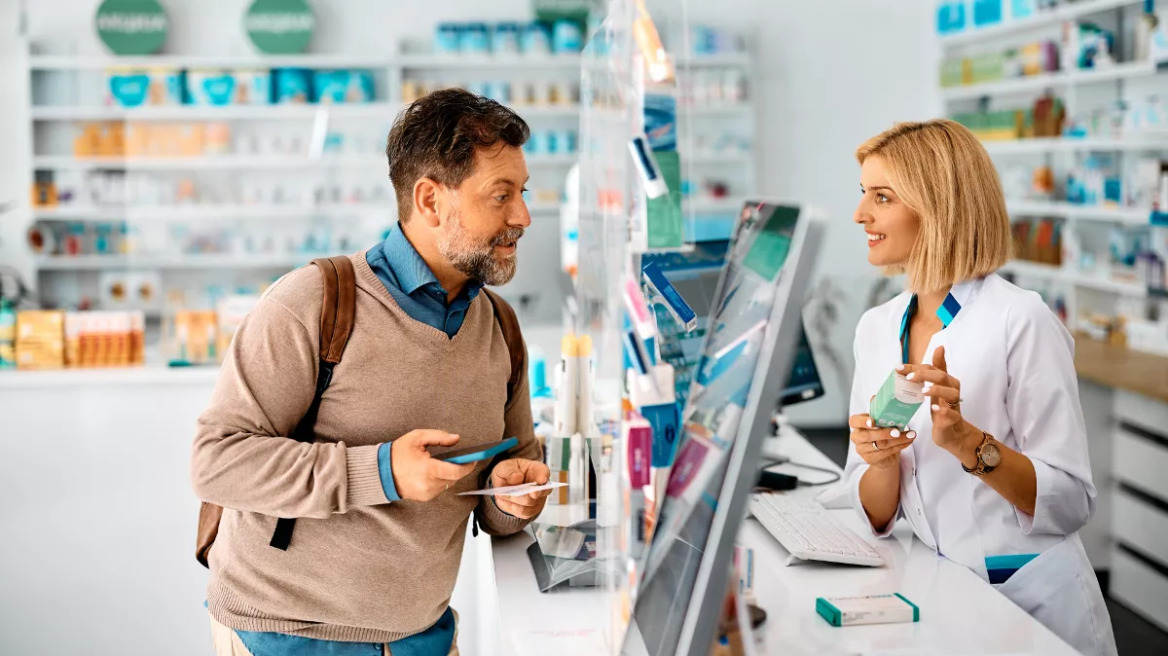 pharmacy_shutterstock_2260500923