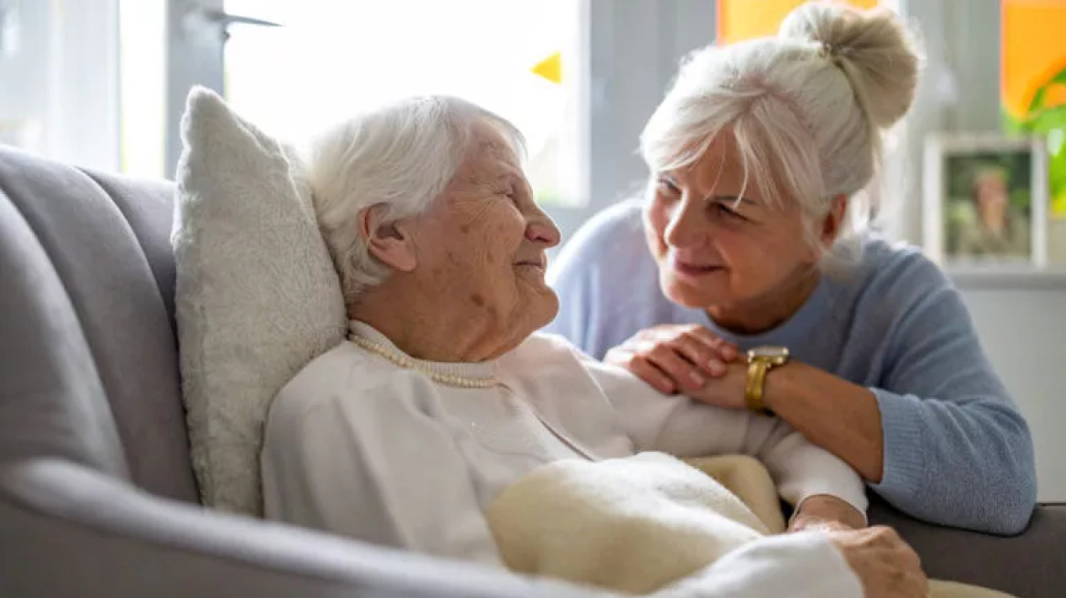 elderly-woman_shutterstock_2480651005-768x432