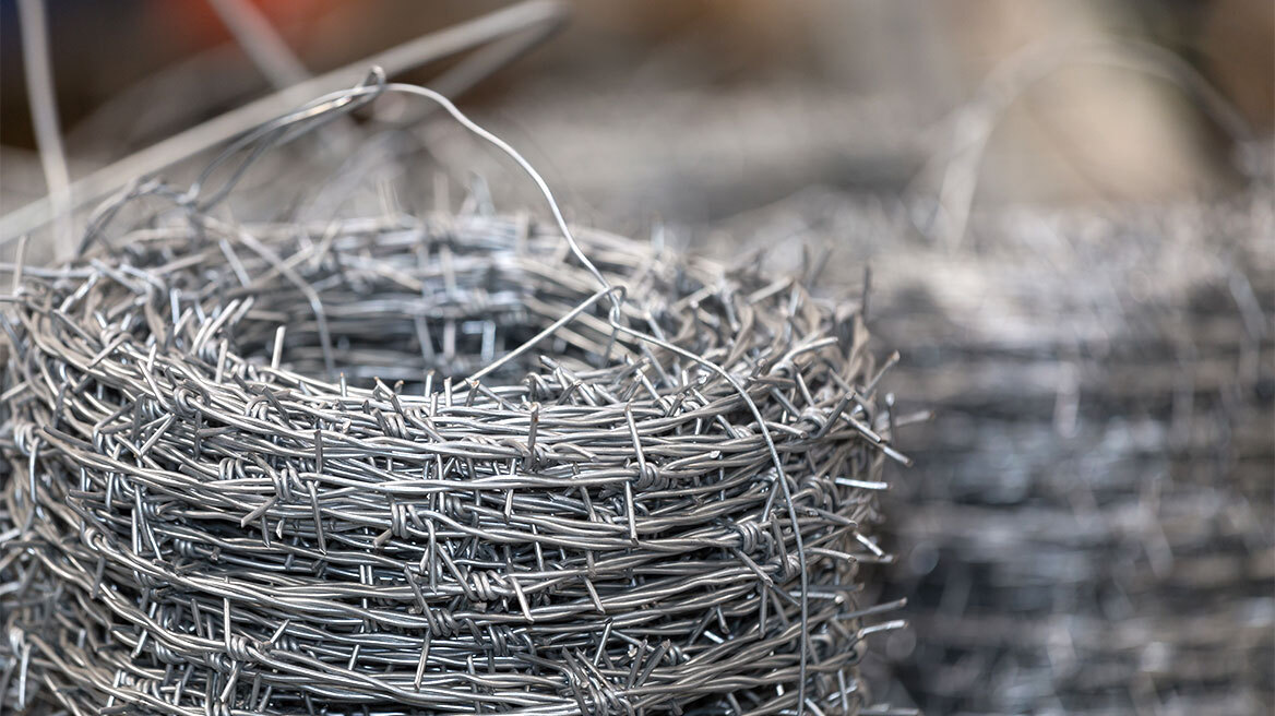 barbed-wire-roll