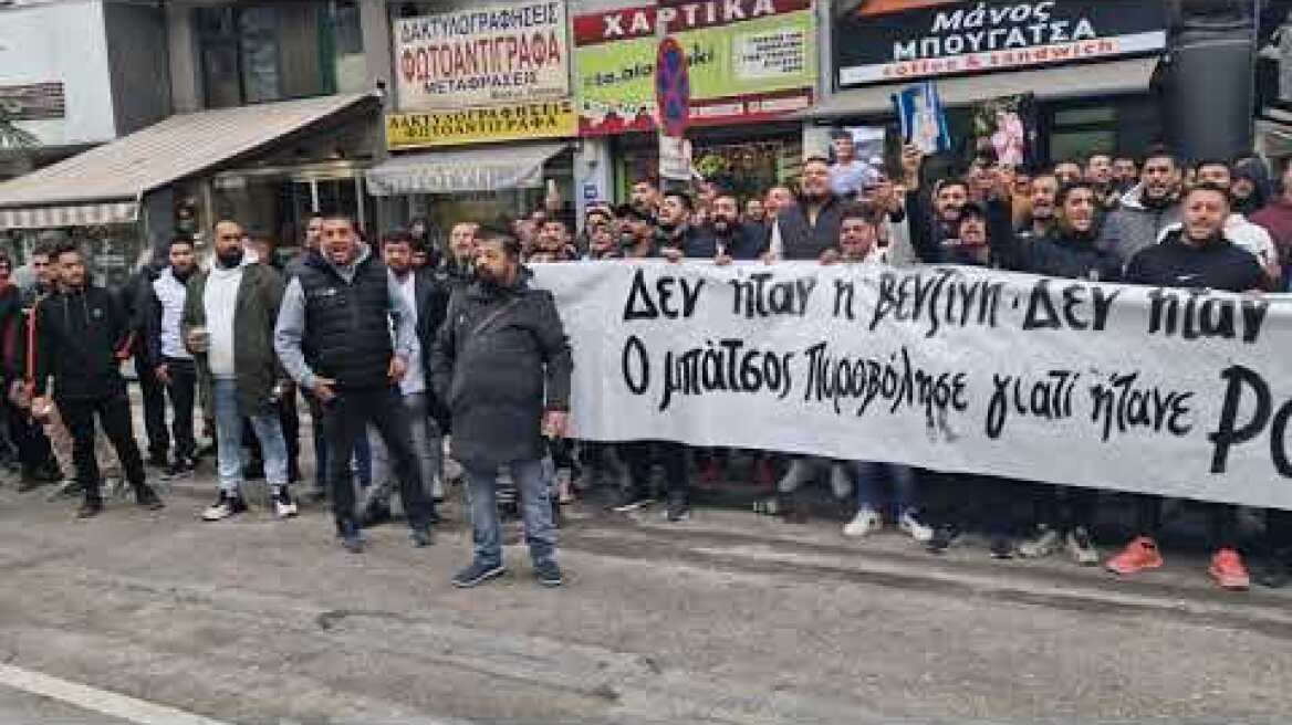 Συγκέντρωση και συνθήματα από Ρομά έξω από τα δικαστήρια Θεσσαλονίκης 5