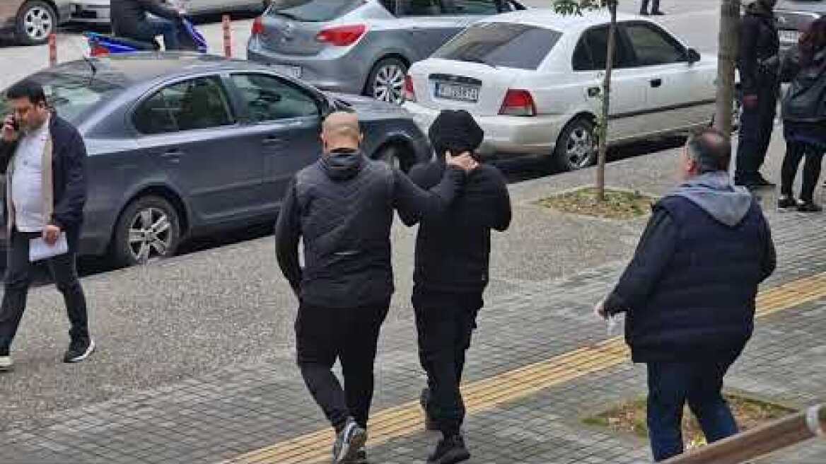 Θεσσαλονίκη: Δίωξη για κακουργήματα στον 21χρονο που ξυλοκόπησε ανήλικο