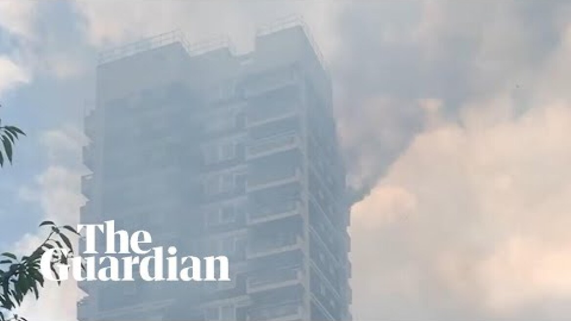 Fire breaks out at 17-storey tower block in London