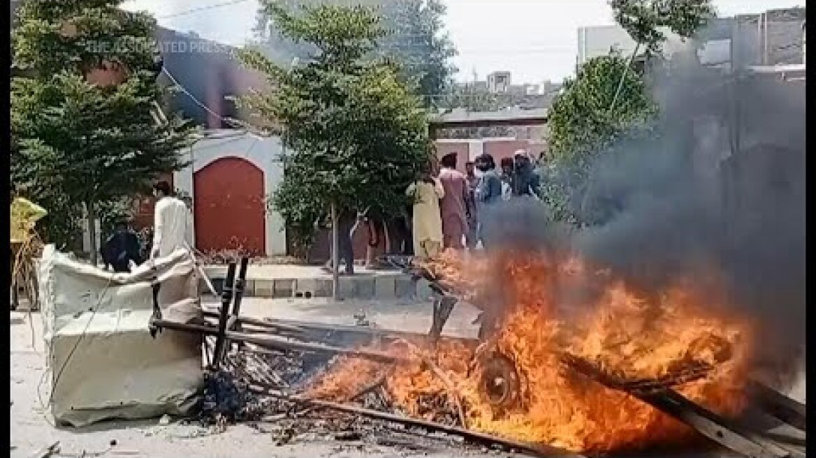 Pakistan violence after accusations of blasphemy