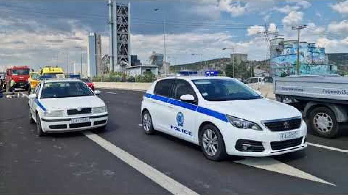 Θεσσαλονίκη: Αυτοκίνητο προσέκρουσε στις προστατευτικές μπάρες και τούμπαρε στην Εγνατία Οδό