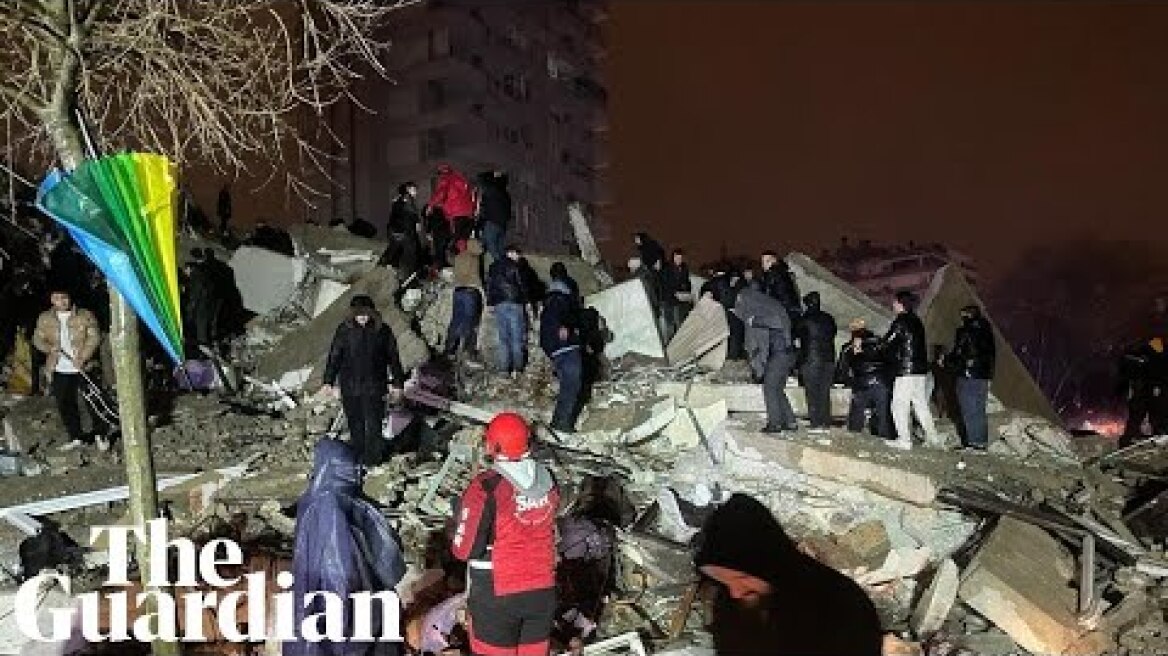 Turkey: deadly earthquake strikes near Syrian border