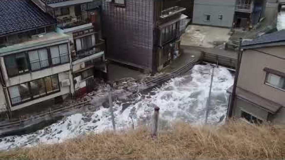 M7.6 Earthquake & Tsunami Hit Japan January 1, 2024