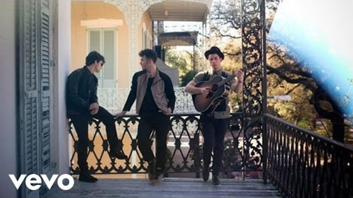 Jonas Brothers - Wedding Bells (Official Video)