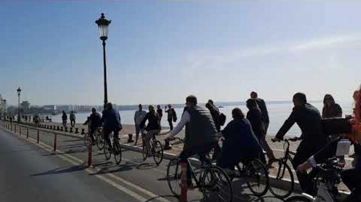 Thestival.gr Το βασιλικό ζεύγος της Ολλανδίας έκανε ποδηλατάδα με τον δήμαρχο Θεσσαλονίκης