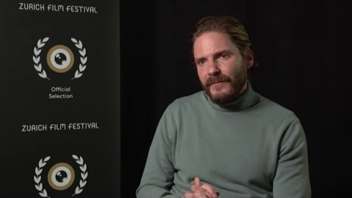 Daniel Brühl explains why he wanted to remake ‘All Quiet on the Western Front’ - Haystack News