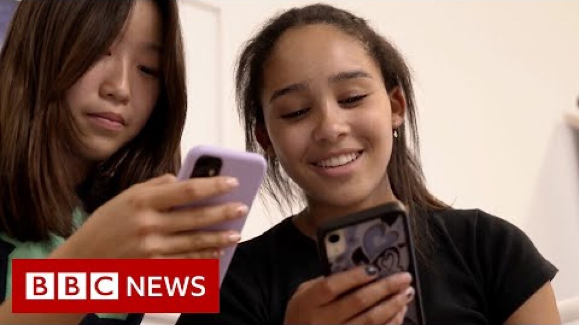 Can Gen Z break free from social media addiction? - BBC News