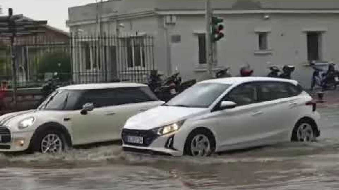 Λιμνοθάλασσα το κέντρο της Θεσσαλονίκης μετά την καταιγίδα