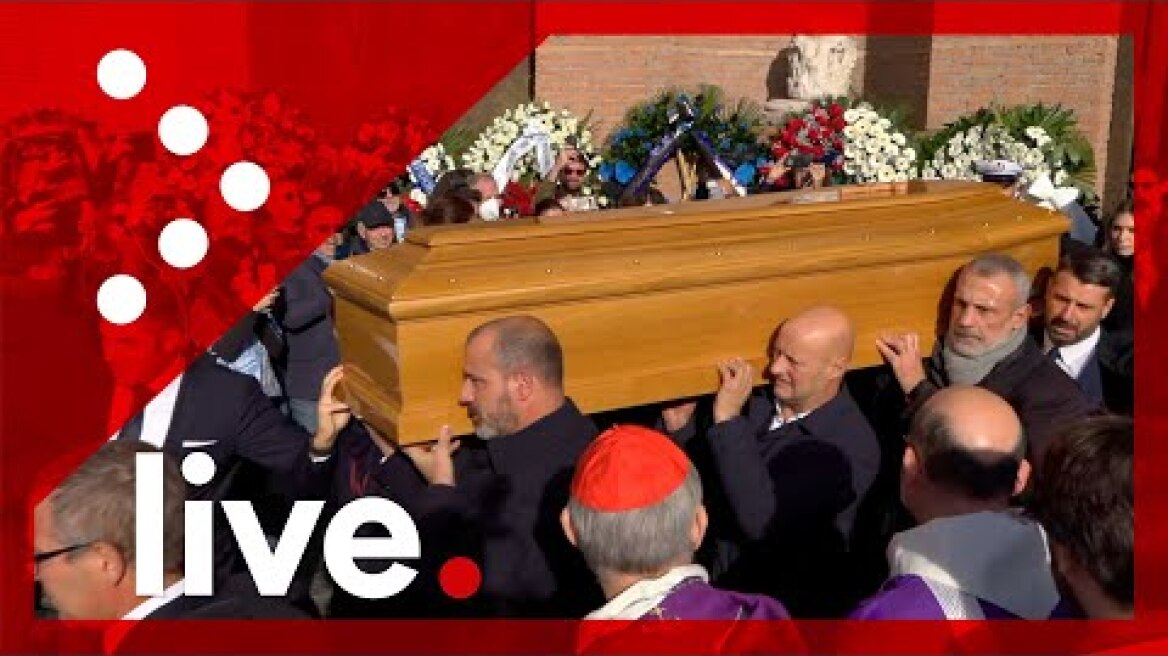 LIVE Roma, i funerali di Sinisa Mihajlovic a Santa Maria degli Angeli: diretta video