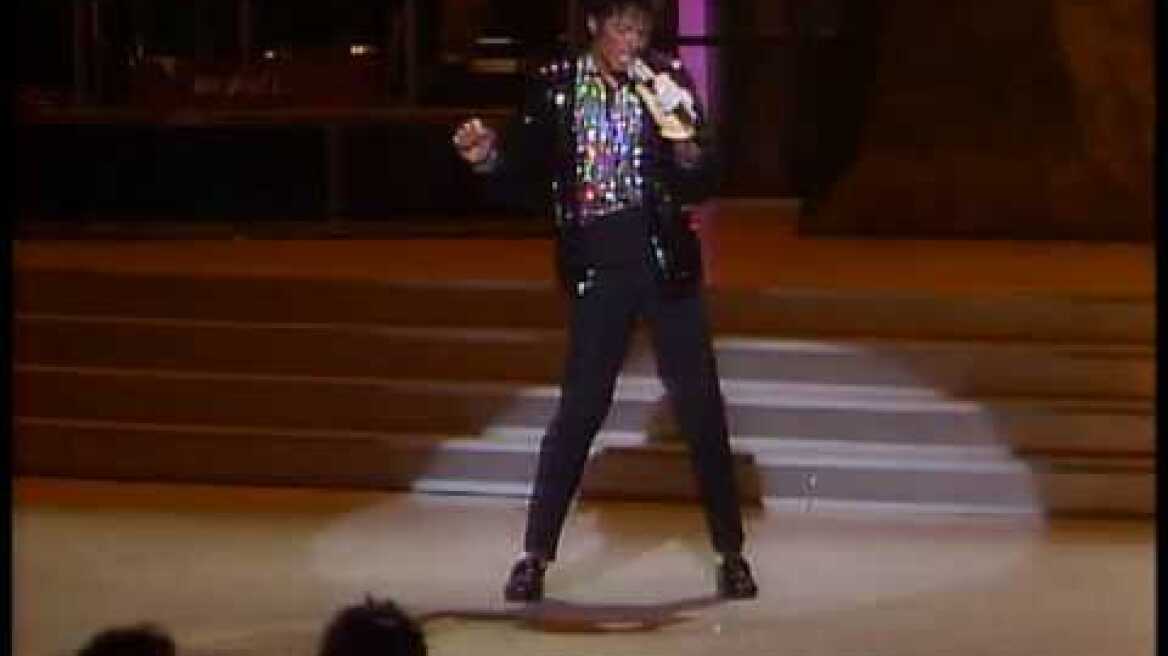 Michael Jackson - Billie Jean (Live) - 1983