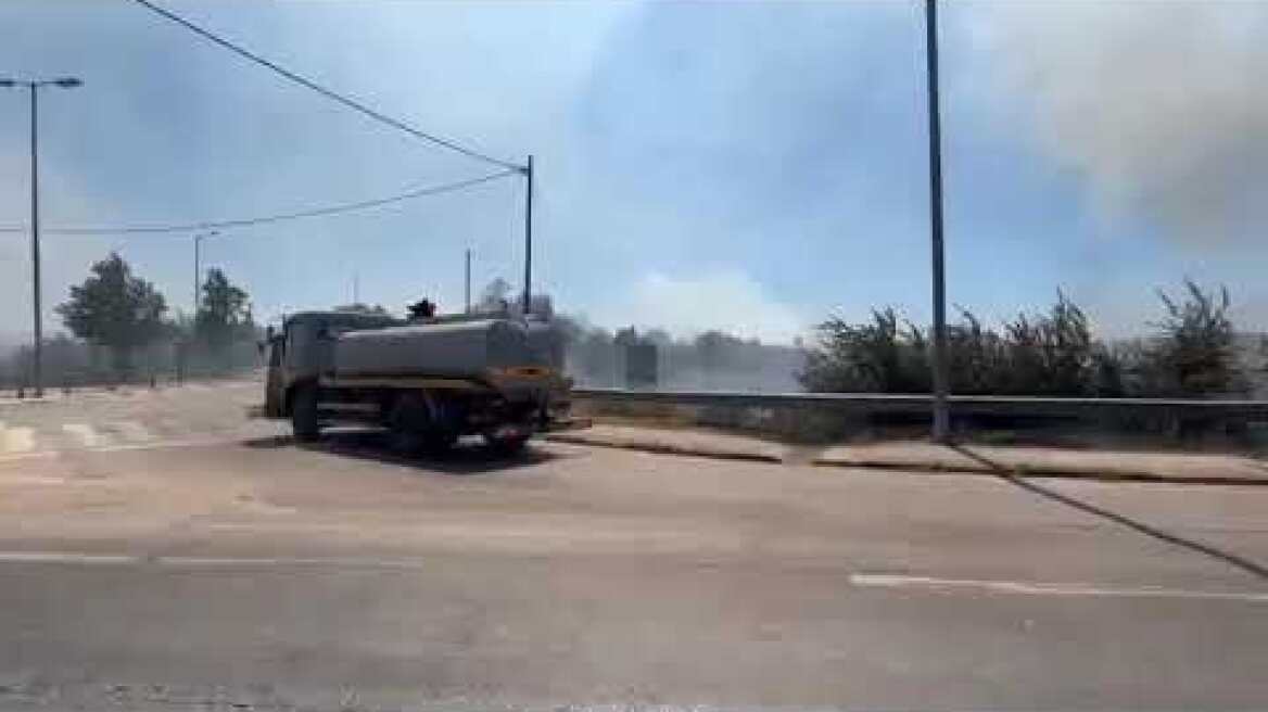 Λάρισα: Φωτιά ξεκίνησε από υπολείμματα καλλιεργειών  Ντόμινο πυρκαγιών στη χώρα - Μάχη με τις φλόγες tyrdTh7Y bA