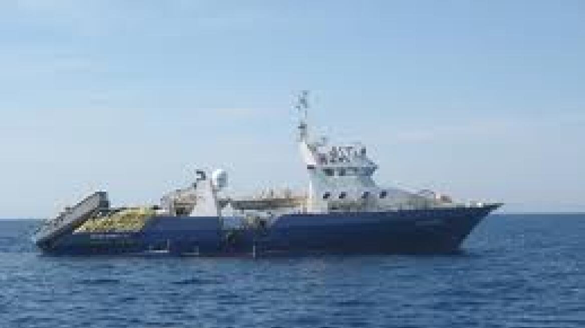Προσάραξη αλιευτικού σκάφους στην Κορώνη