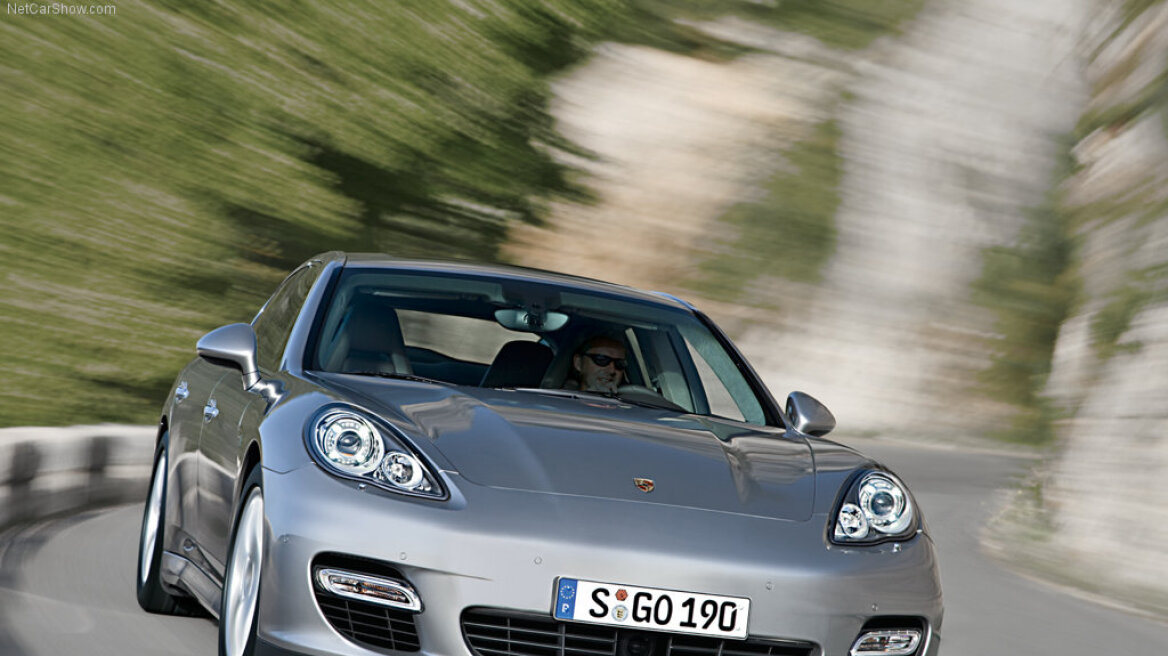 Δοκιμάζουμε στην Ελλάδα την Porsche Panamera