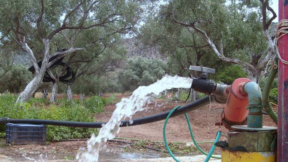Ακατάλληλο νερό σε τρεις δήμους της Χαλκιδικής