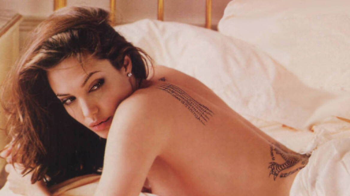  Η απαγορευμένη βιογραφία της Angelina Jolie!