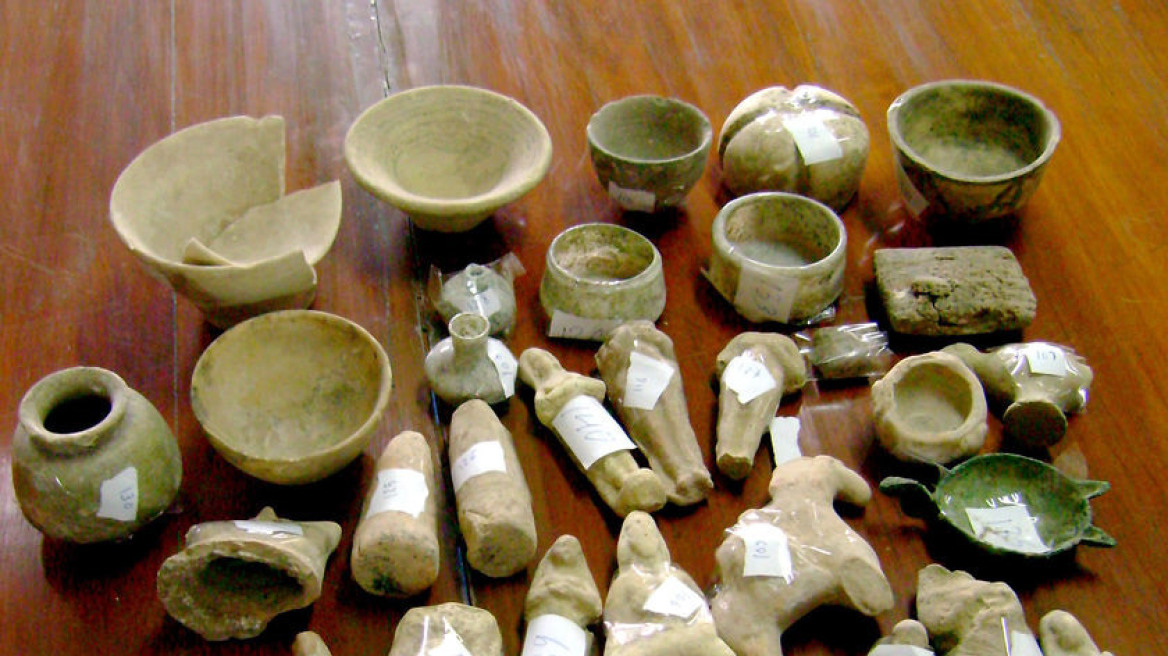 Βρέθηκαν 638 αρχαία αντικείμενα σε αποθήκη