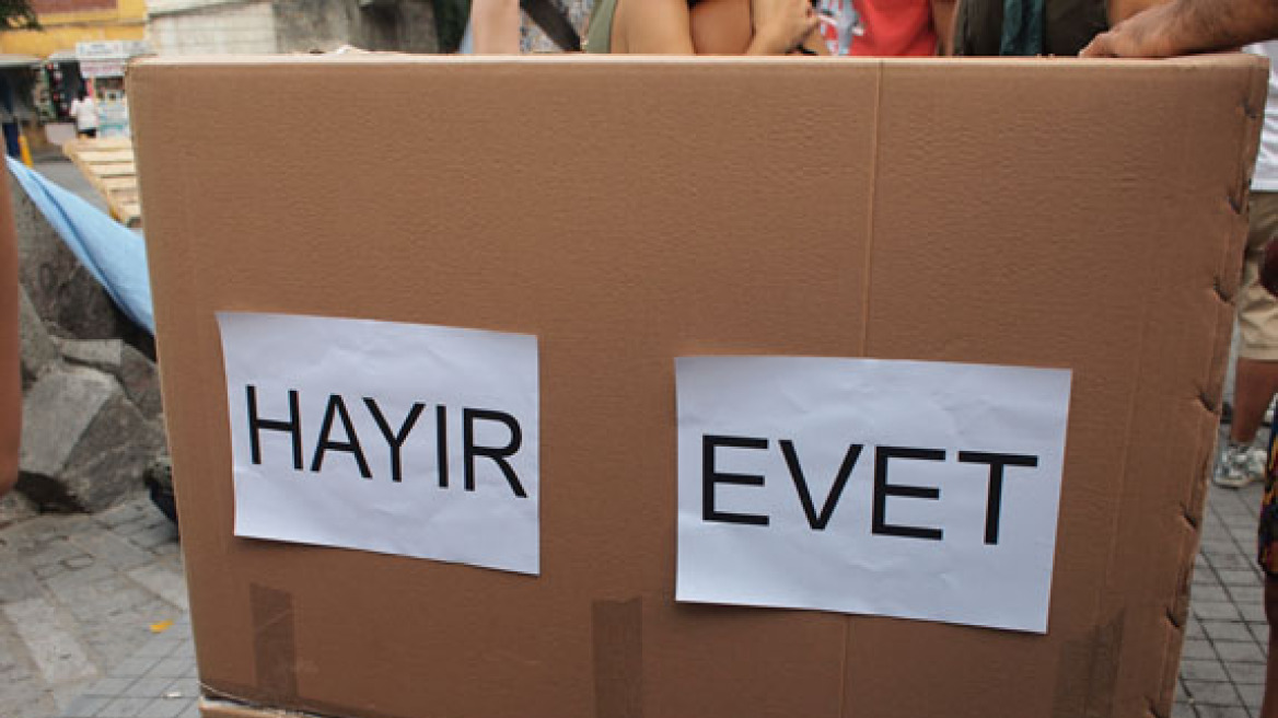 «Ναι» στο δημοψήφισμα στη Τουρκία δίνουν δημοσκοπήσεις 