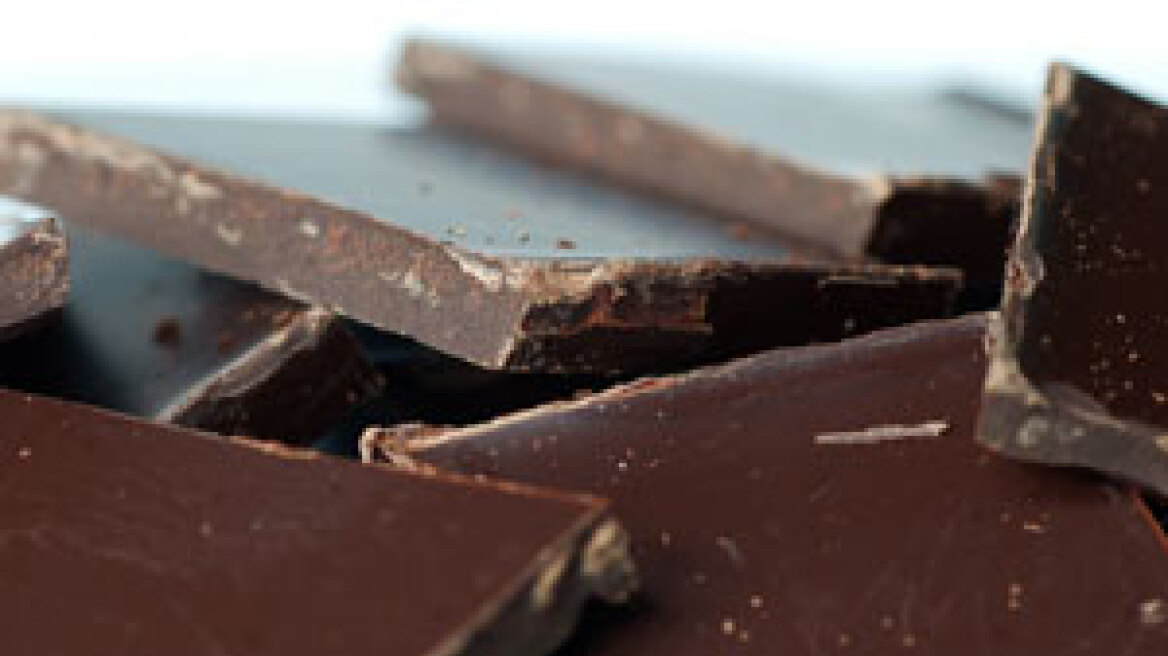 Η μαύρη σοκολάτα ρίχνει τη χοληστερίνη των διαβητικών
