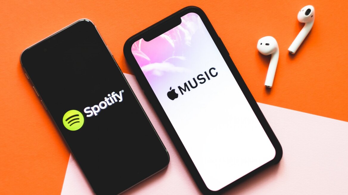 Spotify vs Apple Music: Ποιο σε καλεί στον ρυθμό του;