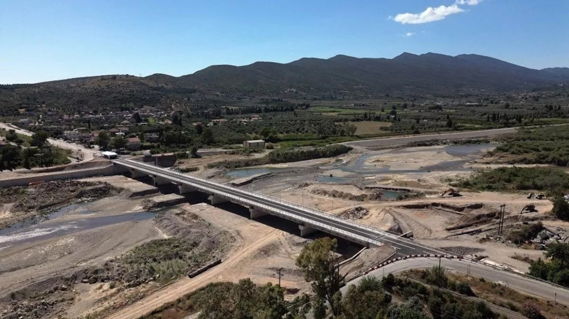 Έρχονται και στην Ελλάδα οι έξυπνες γέφυρες