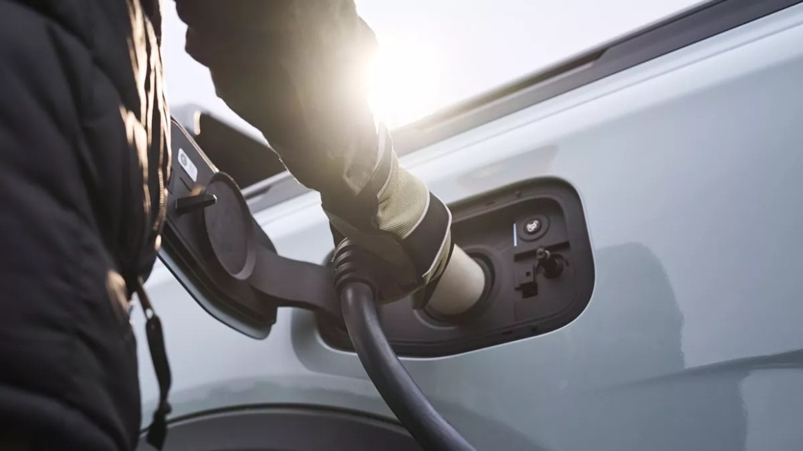 Πόσο κοστίζει η φόρτιση ενός αυτοκινήτου; Τι συμφέρει;