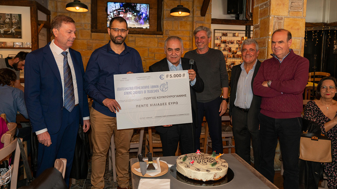 Χατζηθεοδοσίου: Οικονομική ενίσχυση, 5.000 ευρώ, σε κάθε εργαζόμενο του ΕΕΑ που αποκτά παιδί