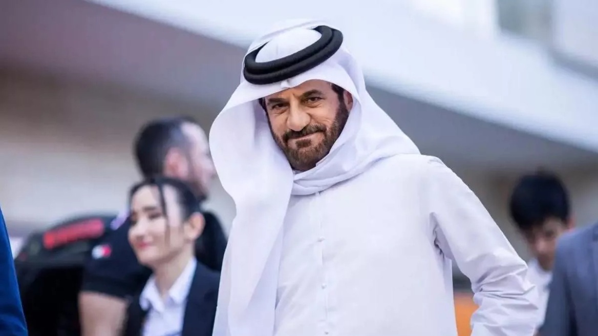 Ποια ηλεκτρικά; Ο Πρόεδρος θέλει πίσω τους V10