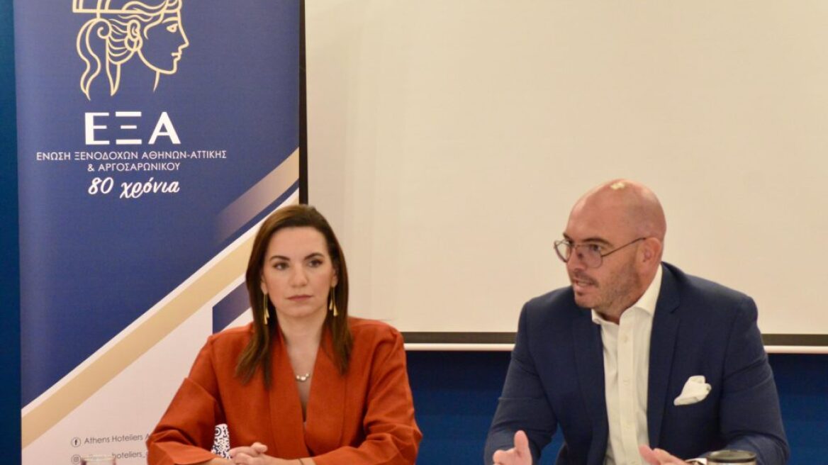 Συνάντηση Κεφαλογίαννη με την Ένωση Ξενοδόχων Αθήνας - Επί τάπητος η ανάγκη ενίσχυσης της ασφάλειας στην πρωτεύουσα
