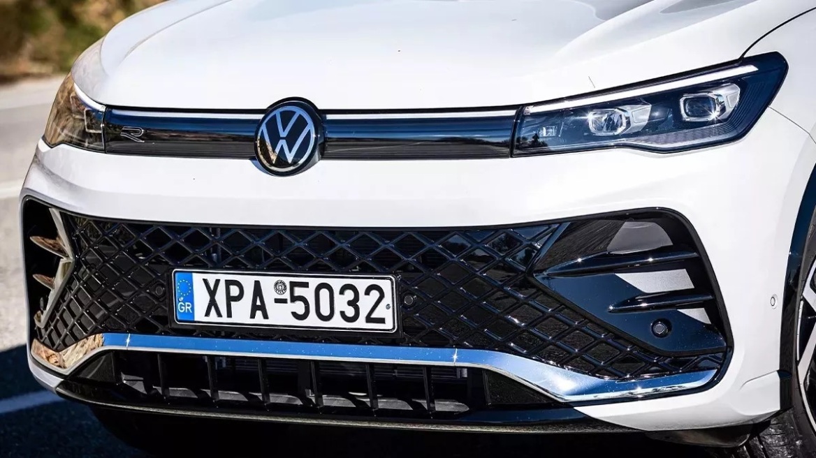 Με ένα κλικ μάθε για το αυτοκίνητο που βλέπεις δίπλα σου