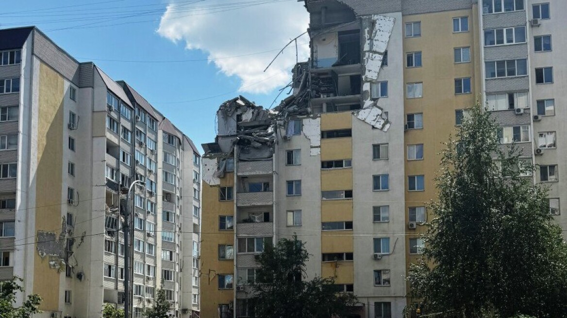 Έξι νεκροί και 16 τραυματίες από έκρηξη αερίου σε πολυκατοικία στο Σαράτοφ της Ρωσίας - Αγνοούμενοι 4 άνθρωποι
