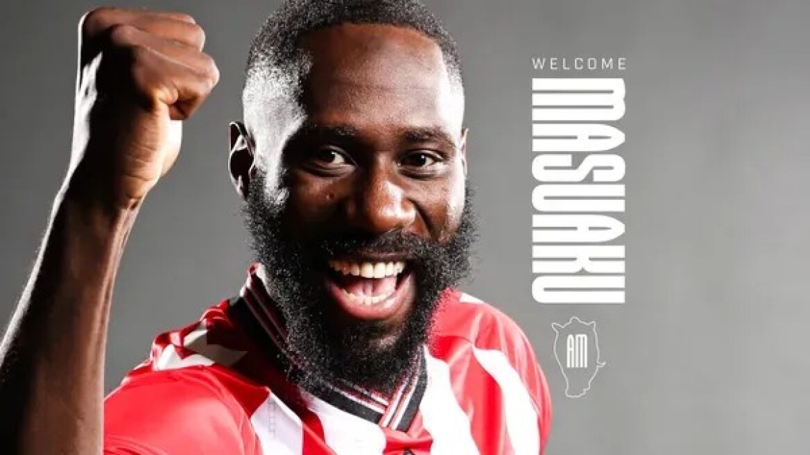 Ο Μαζουακού ανακοινώθηκε από τη Σάντερλαντ για δυο χρόνια
