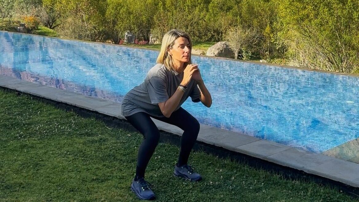 Γυμναστική και στις διακοπές: 6 απλές ασκήσεις που γίνονται παντού και δουλεύουν όλο το σώμα