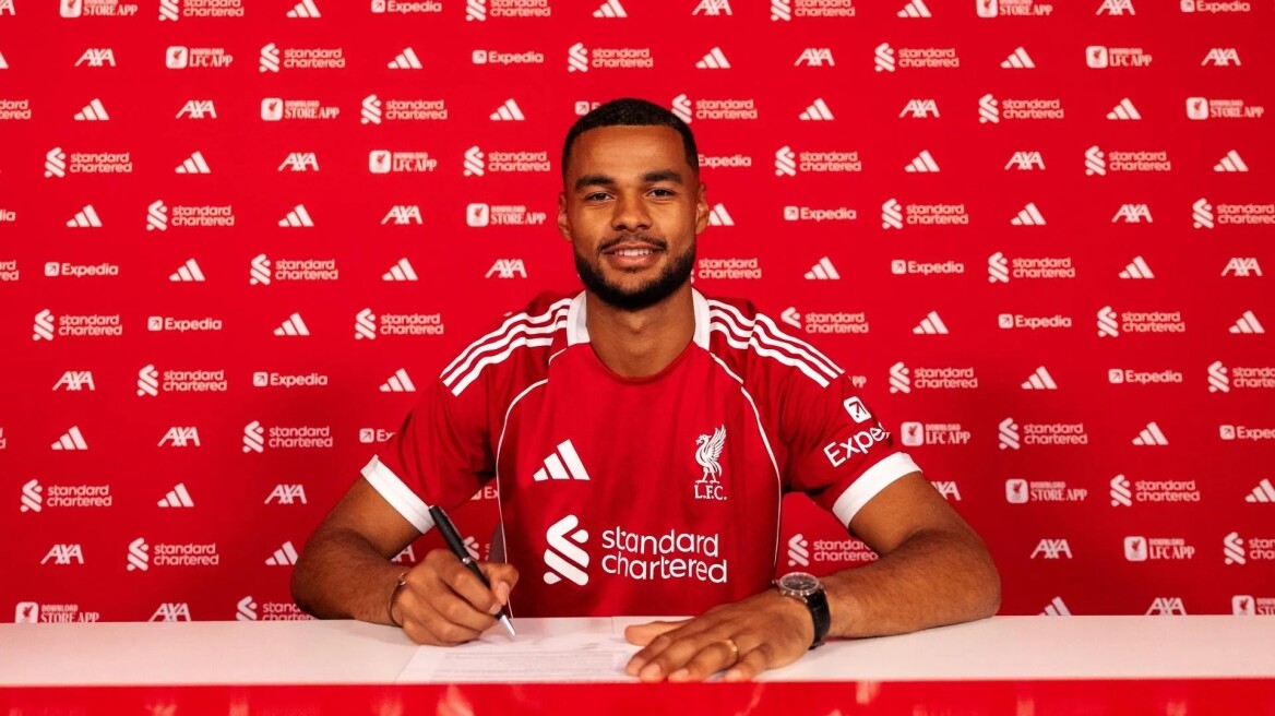 Ο Χάκπο υπέγραψε νέο συμβόλαιο με τη Λίβερπουλ
