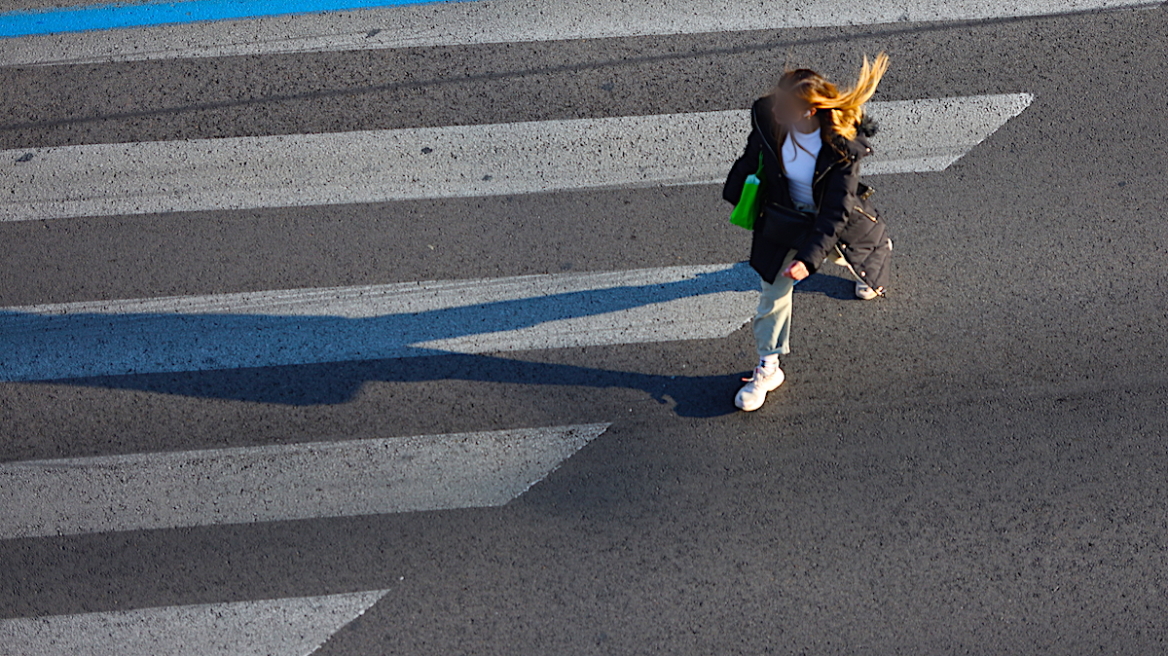 Παράσυρση πεζού από αυτοκίνητο: Τι αλλάζει με τον νέο ΚΟΚ - Οι ποινές