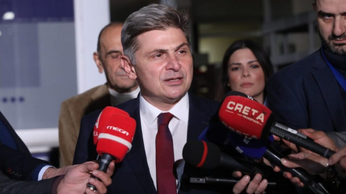 Ερώτηση Φαραντούρη στην Κομισιόν για το καλώδιο Ελλάδας - Κύπρου: «Κάποιοι δεν θέλουν το έργο» 
