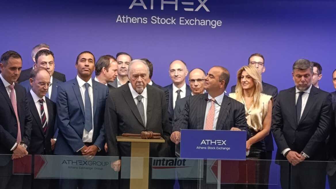 Ιntralot: Χτύπησε το «καμπανάκι» του Χρηματιστηρίου για τις νέες μετοχές - Τι είπε ο Σωκράτης Κόκκαλης 