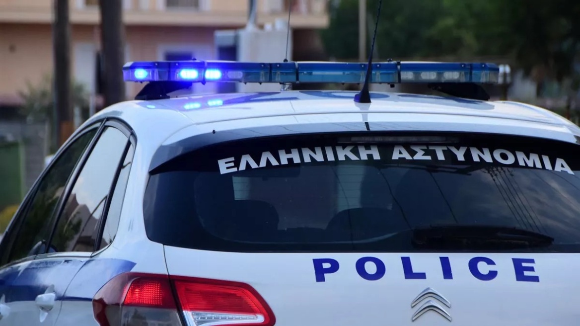 Θεσσαλονίκη: Εξιχνιάστηκαν κλοπές αυτοκινήτων και κοσμημάτων - Τέσσερις συλλήψεις