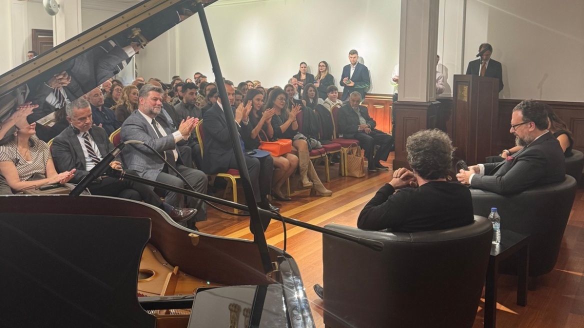 Εκδήλωση στο Προξενείο στην Κωνσταντινούπολη για τα 100 χρόνια από τη γέννηση του Μίκη Θεοδωράκη - Φωτογραφίες