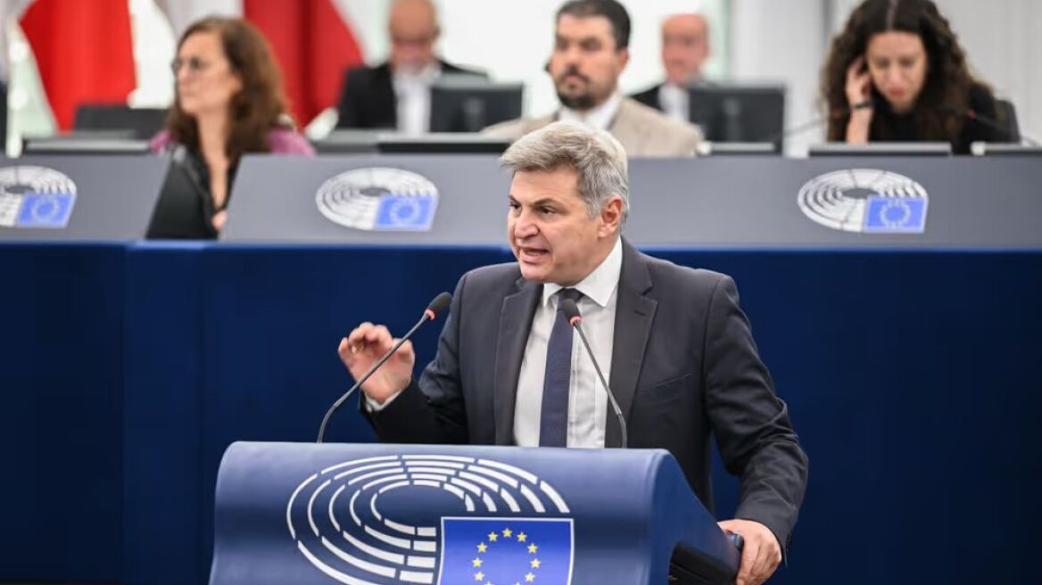 Το μεγαλύτερο μέρος του τζίρου γεωργικών εφοδίων γίνεται επί πιστώσει, λέει ο Φαραντούρης