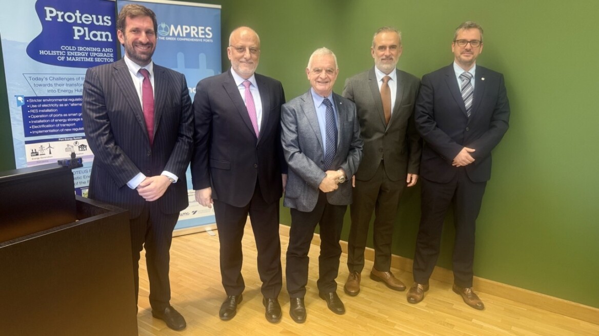 Ηλεκτροδότηση πλοίων από την ξηρά: Το στοίχημα των 600 MW και η μάχη για βιώσιμα ελληνικά λιμάνια έως το 2030