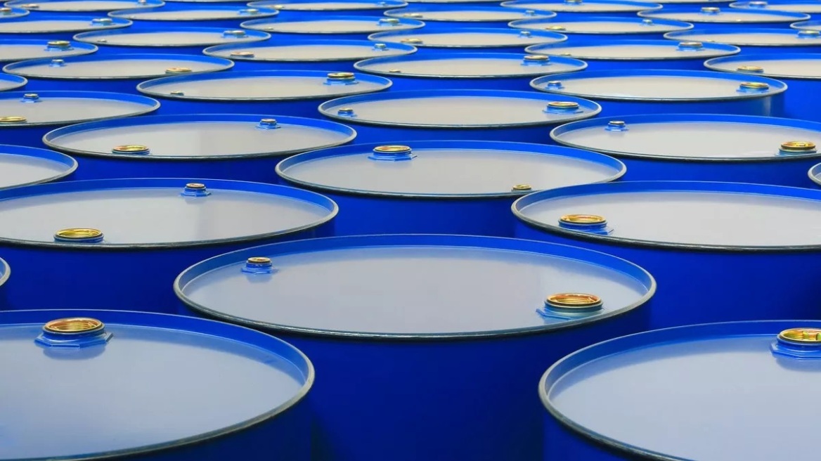 Πώς θα κινηθεί η αγορά μετά την απελευθέρωση των στρατηγικών αποθεμάτων πετρελαίου