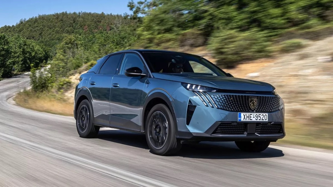 Δοκιμάζουμε το νέο Peugeot 3008 Hybrid 145 e-DSC6