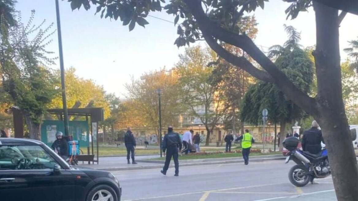 Αναστάτωση στην Αλεξανδρούπολη από άνδρα με μαχαίρι στο κέντρο της πόλης