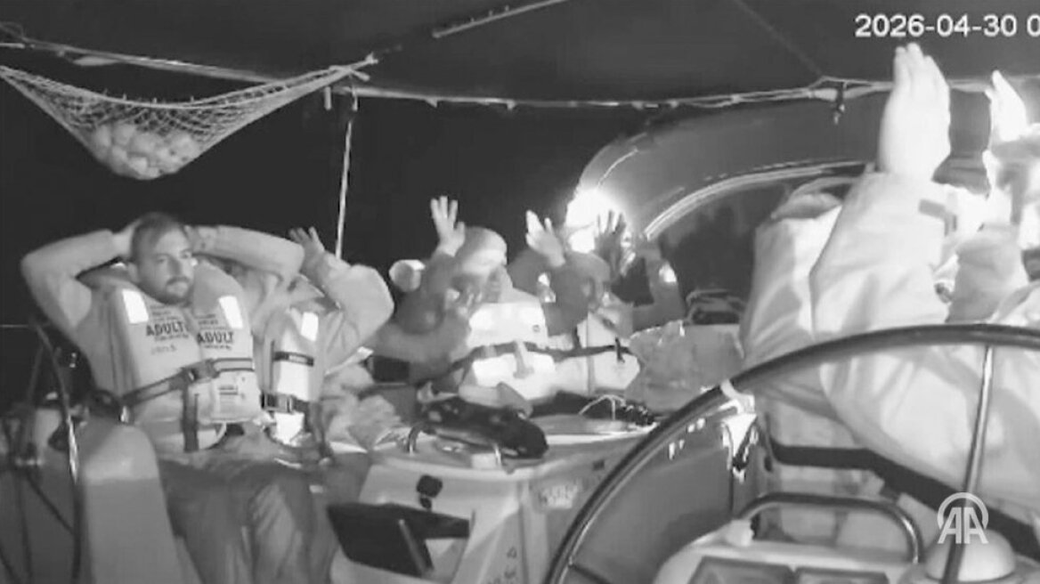 Ρεσάλτο ισραηλινών ενόπλων δυνάμεων σε στολίσκο με ανθρωπιστική βοήθεια προς τη Γάζα, η επιχείρηση έγινε σε διεθνή ύδατα ανοιχτά της Κρήτης, δείτε βίντεο