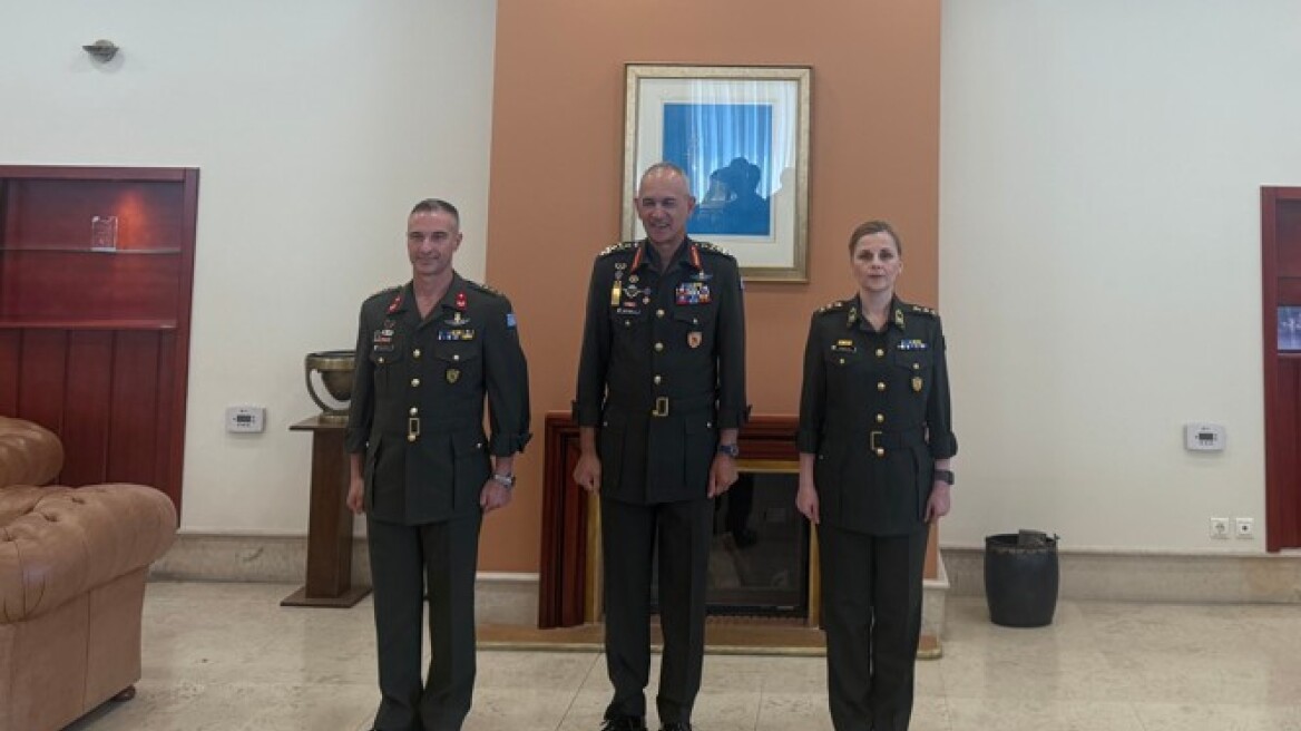 Ανέλαβε καθήκοντα η πρώτη γυναίκα εκπρόσωπος Τύπου του ΓΕΕΘΑ, αντισυνταγματάρχης Μαρία Κιοϊλιού