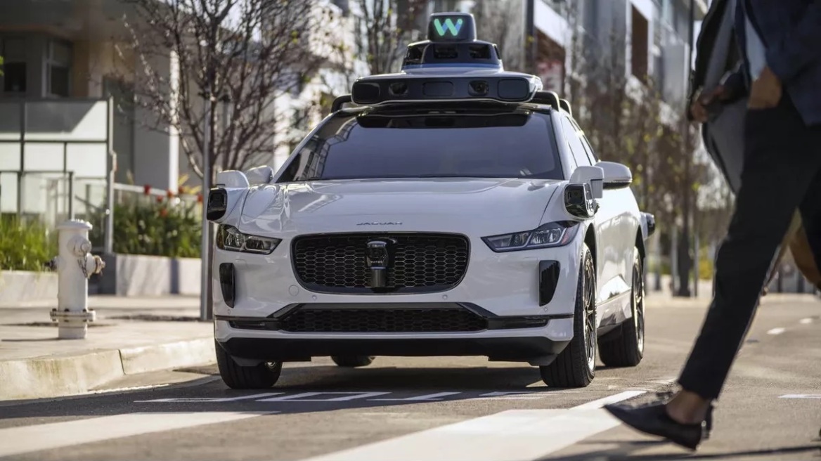 Η Waymo θέλει να έρθει στην Ελλάδα. Μπορεί; 