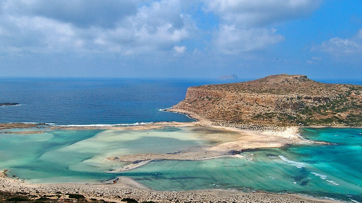 Δύο εκατομμύρια περισσότεροι τουρίστες επισκέφθηκαν την Ελλάδα το πρώτο εννεάμηνο του 2013